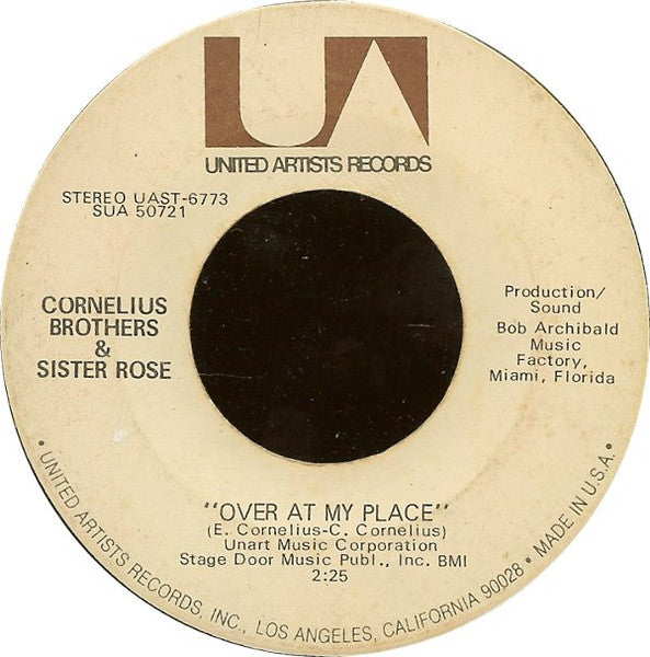 Cornelius Brothers & Sister Rose : Treat Her Like A Lady (7")