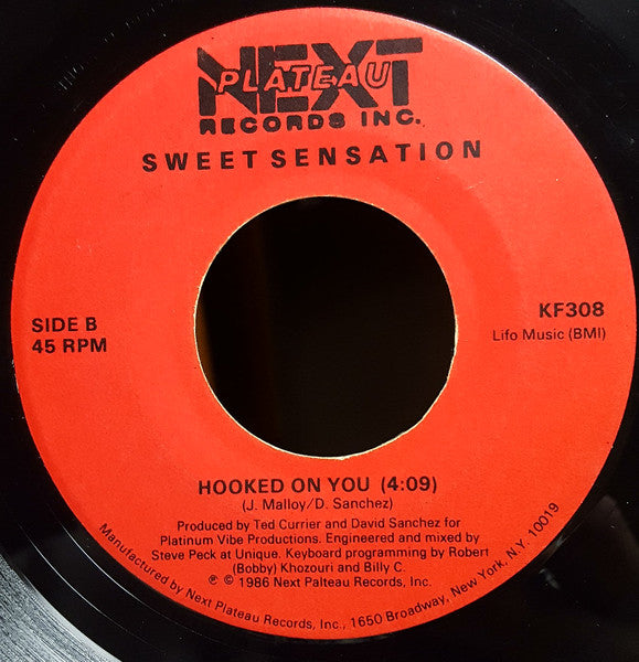 Sweet Sensation : Hooked On You (7")