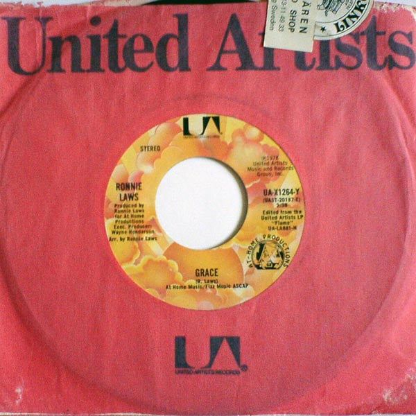 Ronnie Laws : Love Is Here / Grace (7", Ter)