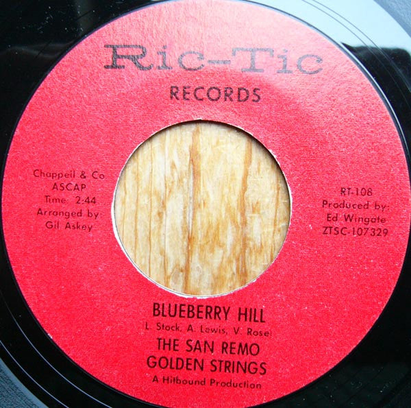 The San Remo Golden Strings* : I'm Satisfied / Blueberry Hill (7", Single, Mono, Styrene, Pit)