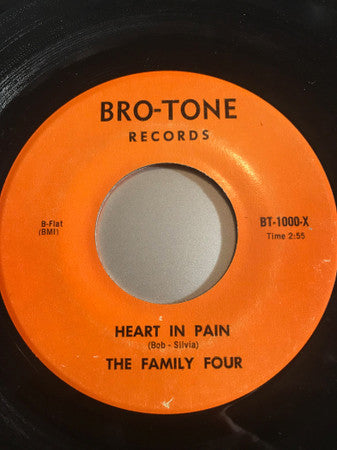 Family Four (4) : Heart In Pain / Searching For Freedom  (7")