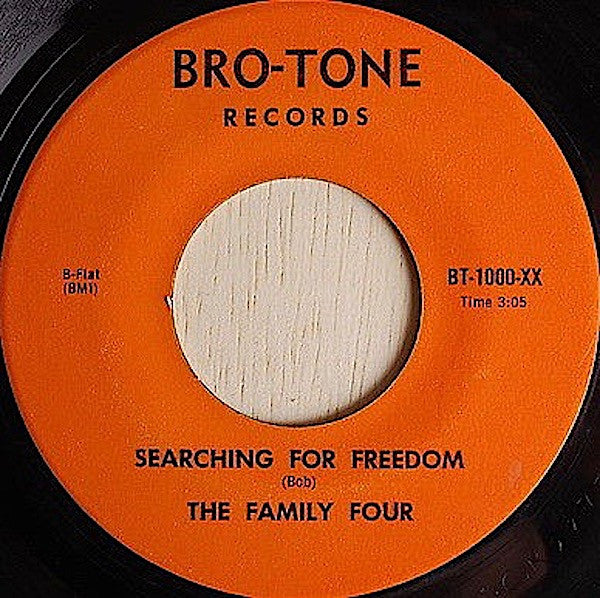 Family Four (4) : Heart In Pain / Searching For Freedom  (7")