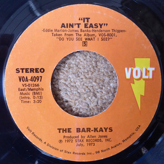 Bar-Kays : It Ain't Easy / God Is Watching (7")