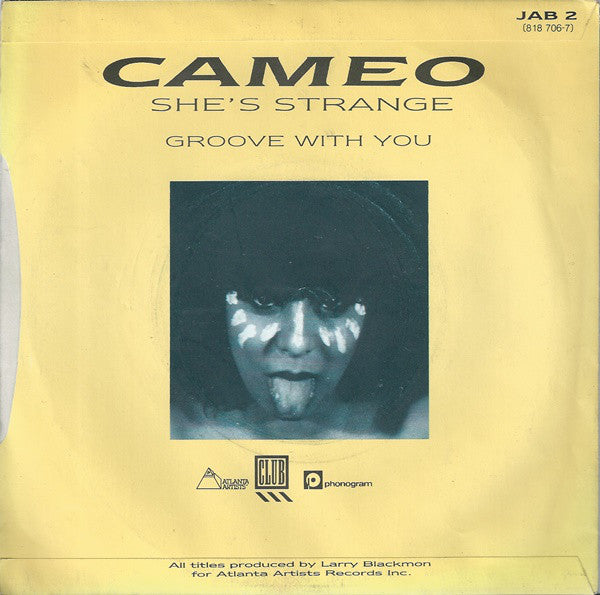 Cameo : She's Strange (7", Single)