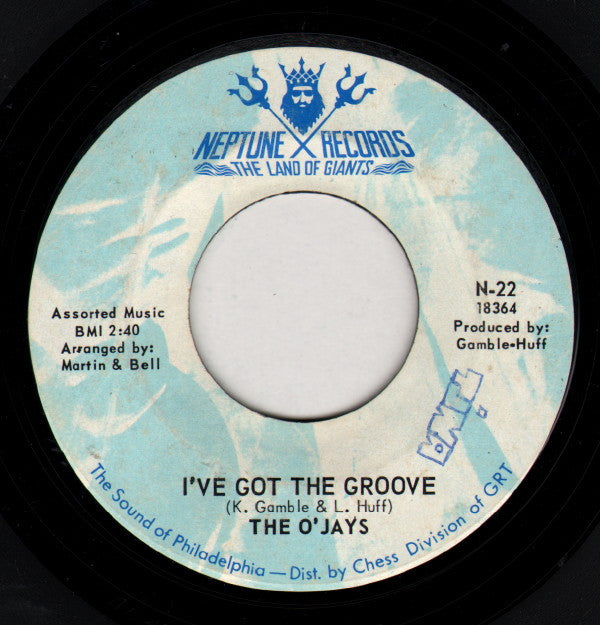 The O'Jays : Deeper (In Love With You) / I've Got The Groove (7")