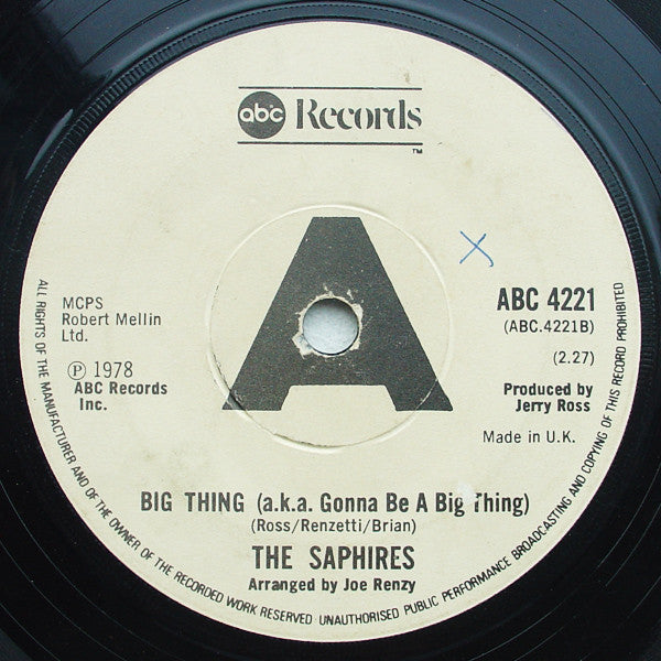 Eddie Regan / The Sapphires (3) : Playin' Hide And Seek / Big Thing (7")