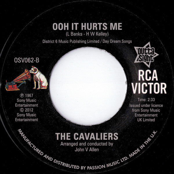 The Cavaliers : Hold To My Baby / Ooh It Hurts Me Baby (7", RE)