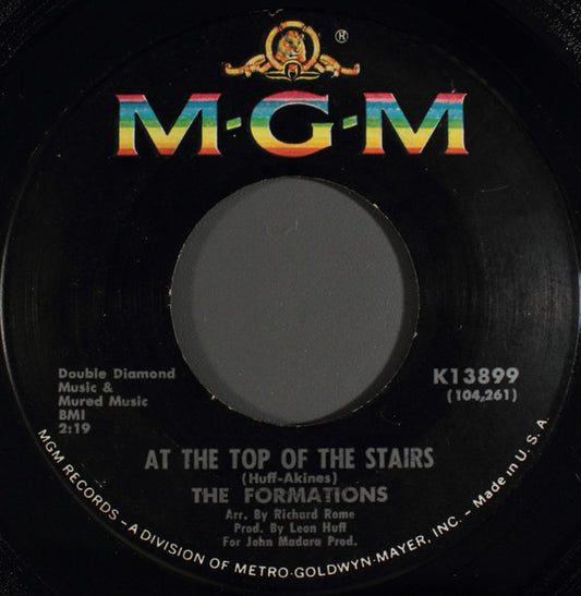 The Formations : At The Top Of The Stairs (7", Single, MGM)