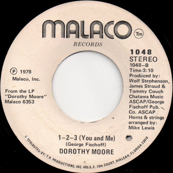 Dorothy Moore : Let The Music Play (7", Single)